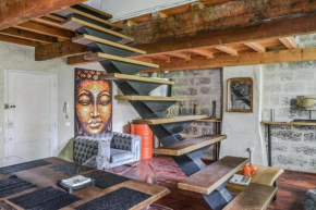 Superb flat with a loft spirit at the heart of Avignon old city - Welkeys